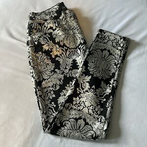 VENUS black skinny pant with silver foil floral design size 8